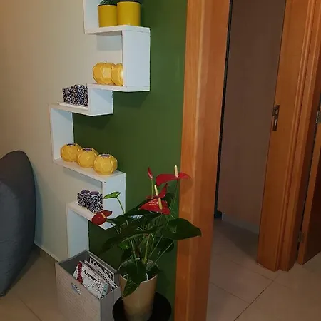 Ria Court 33 * لارنكا