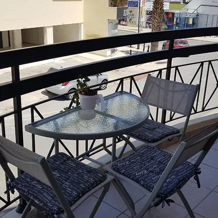 ρία Court 33 * Λάρνακα