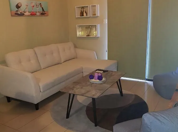 Apartment Ria Court 33